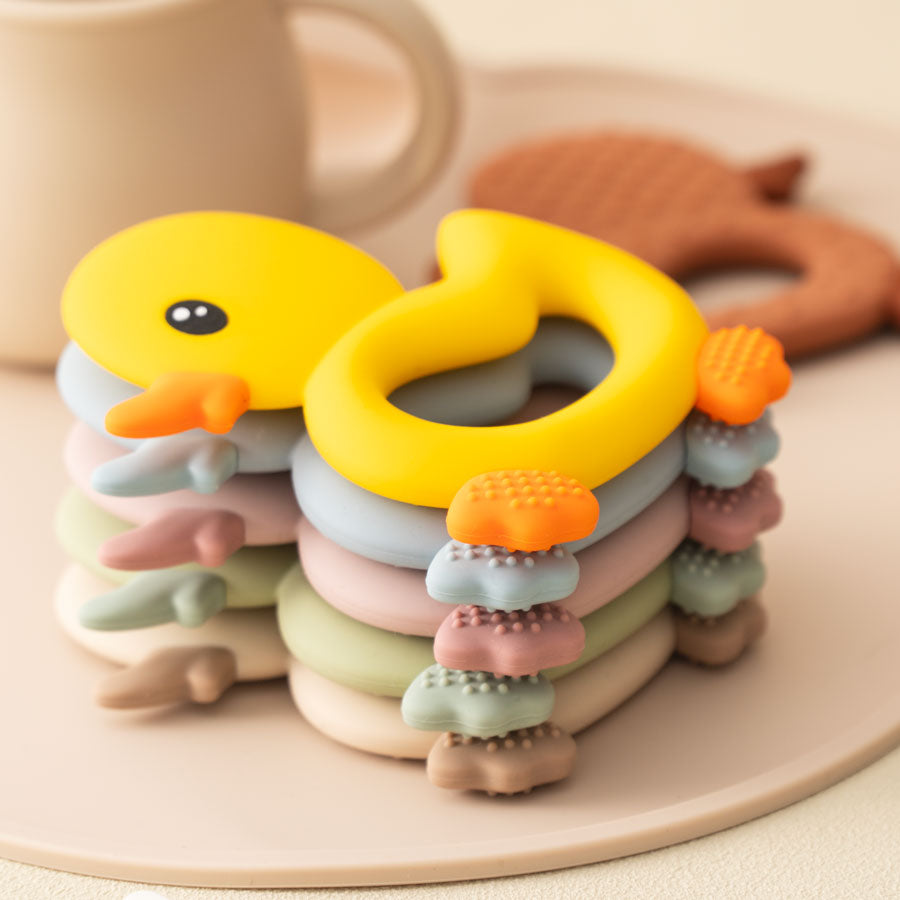 Silicone Cartoon Duck Baby Teether Toys BPA Free Teether For Baby Soft Baby Accessories Teething Ch 1