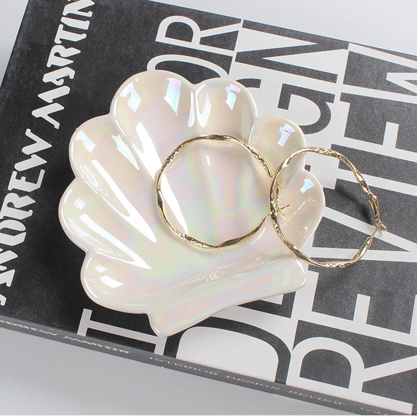 Ceramic Shell Trinket Dish, Jewelry Holder Tray, Cute Vanity Decoration for Bathroom
