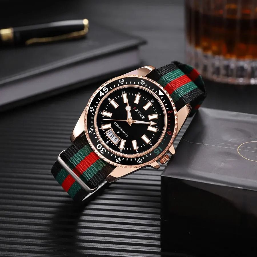 Nylon Strap Calendar Quartz Watch 1