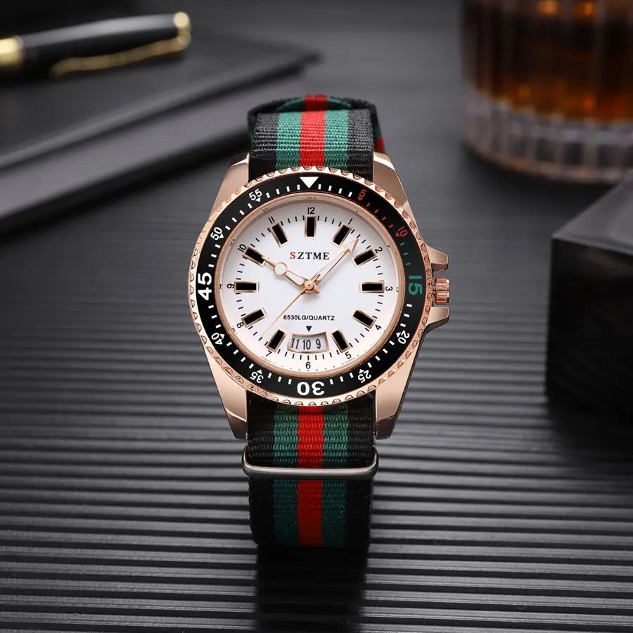 Nylon Strap Calendar Quartz Watch 2