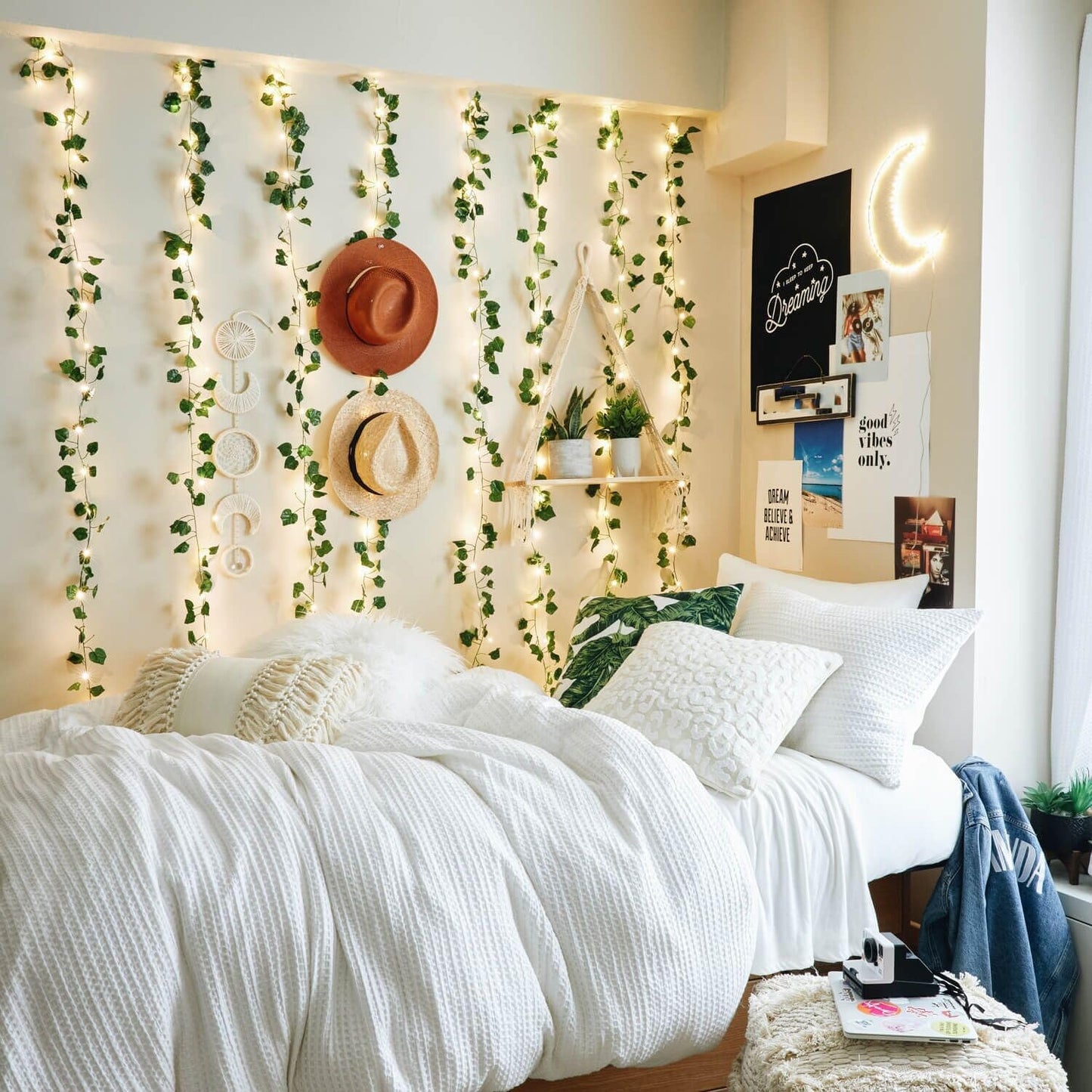 Flower Green Leaf String Lights, Artificial Ivy Vine Fairy Light for Wedding Party and Christmas Decoration