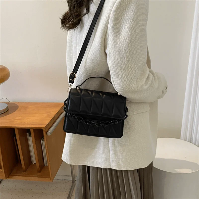 Small Casual Quilted Crossbody Bag with Magnetic Closure, Adjustable Strap, Daily Use Handbag for Women