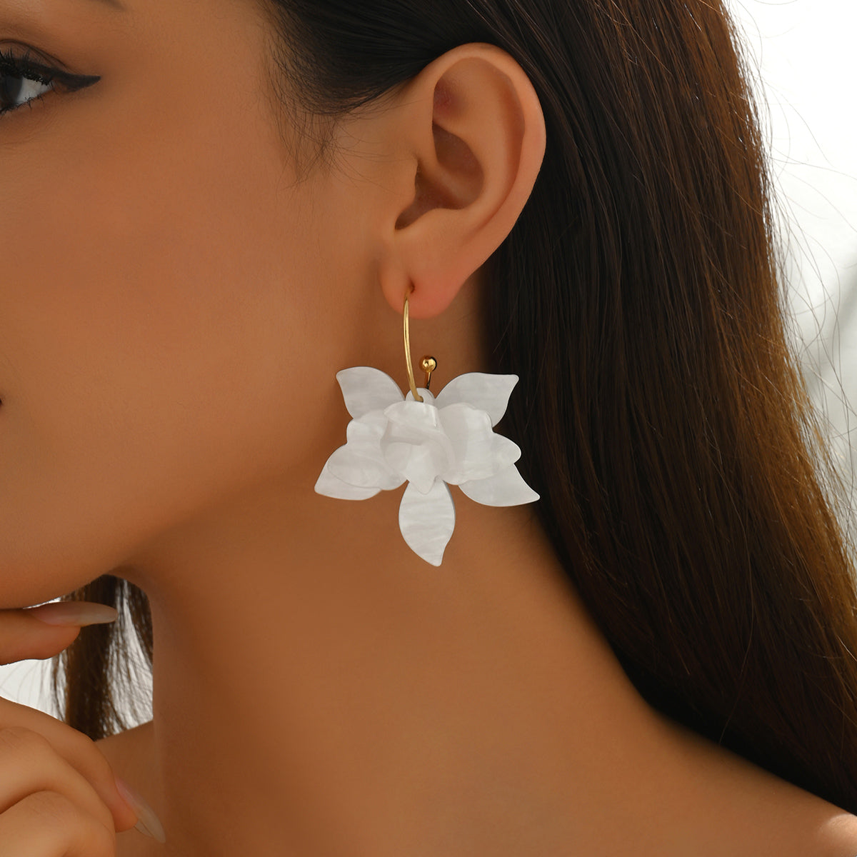 Personalized Big Metal Acrylic Petal Earrings, European American Style Fashion Stud Earrings for Ladies Girls