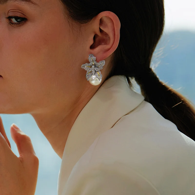 Women Luxury Inlaid Sparkling Stone Earrings Gorgeous Flower Imitation Pearl Fashion Wedding Jewelr 4