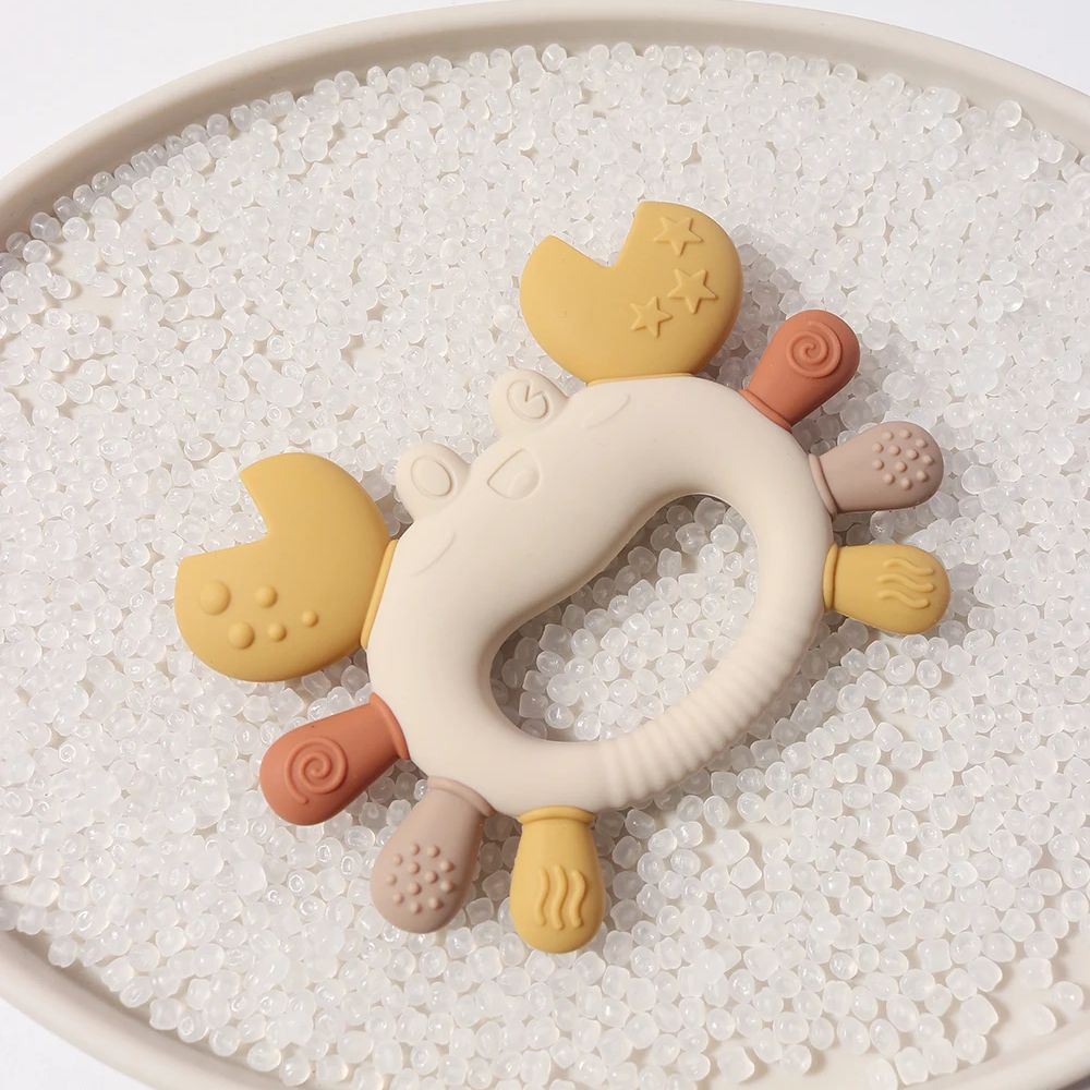 BPAFree CrabShaped Baby Teether Silicone Chillable Infant Teething Toy For Sore Gums 1