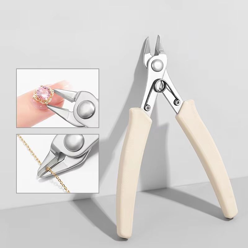 Precision Flat-Nose Diamond & Chain Removal Pliers