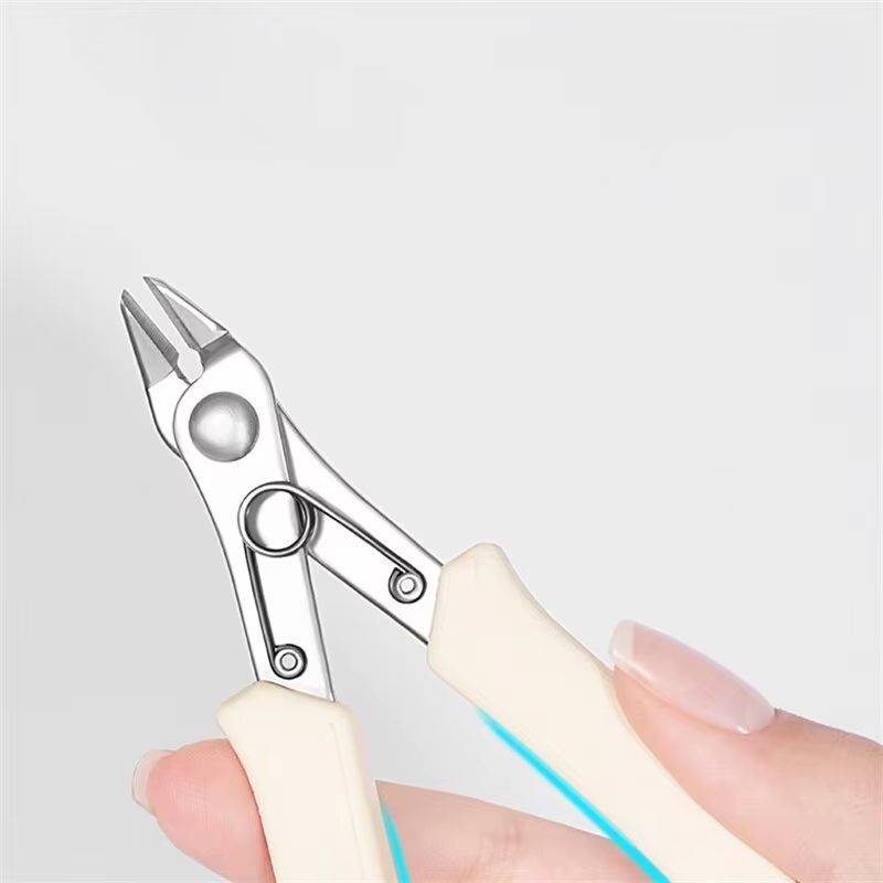 Precision FlatNose Diamond  Chain Removal Pliers 2