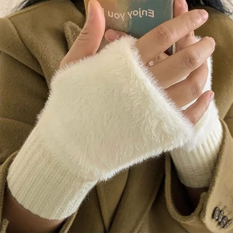 Winter Plush Fingerless Gloves 3