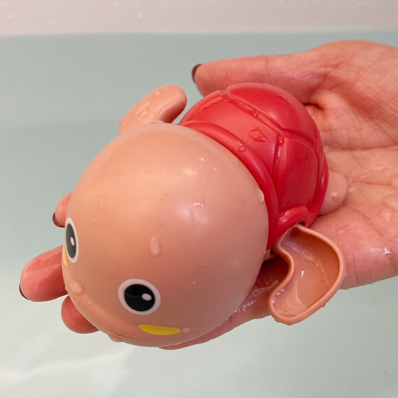 Kids Cute Duck Penguin Egg Bath Toy, Water Spray Sprinkler for Bathroom Shower Swimming, Baby Bathing Toy Gift For Kids