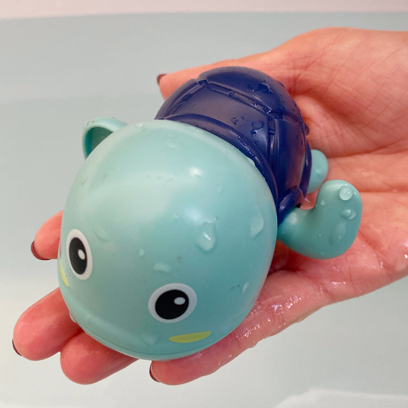 Kids Cute Duck Penguin Egg Bath Toy, Water Spray Sprinkler for Bathroom Shower Swimming, Baby Bathing Toy Gift For Kids