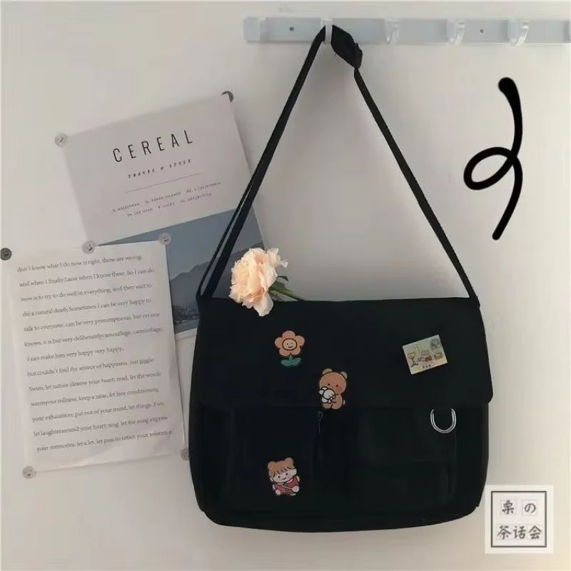 Harajuku Retro Girl Canvas Messenger Bag  Cute Japanese Shoulder Bag For Students 5