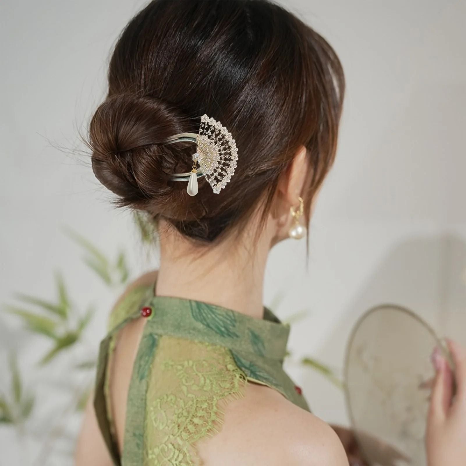 U Shaped Pearl Fan Hairpin 4