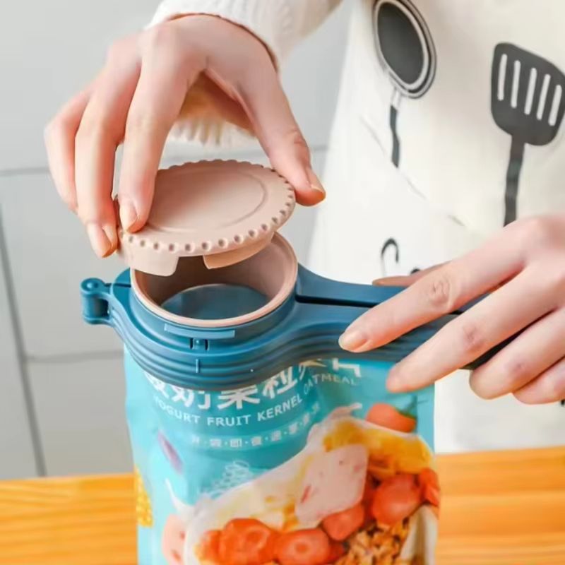 Food Storage Bag Sealing Clip With Pour Spout Snack Candy Storage Fresh Clamp Kitchen Organizer 1