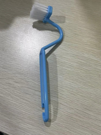 Curved Long Handle Toilet Cleaning Brush 4