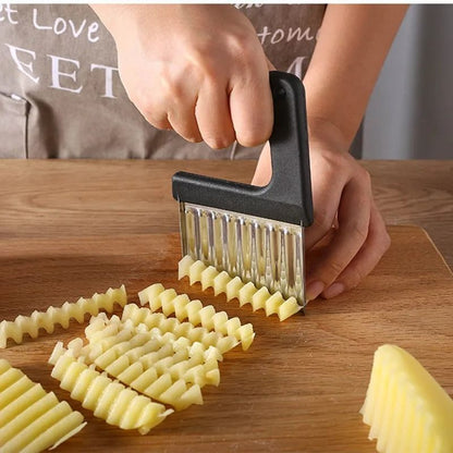 Stainless Steel Crinkle Cutter For Vegetables And Potatoes 1