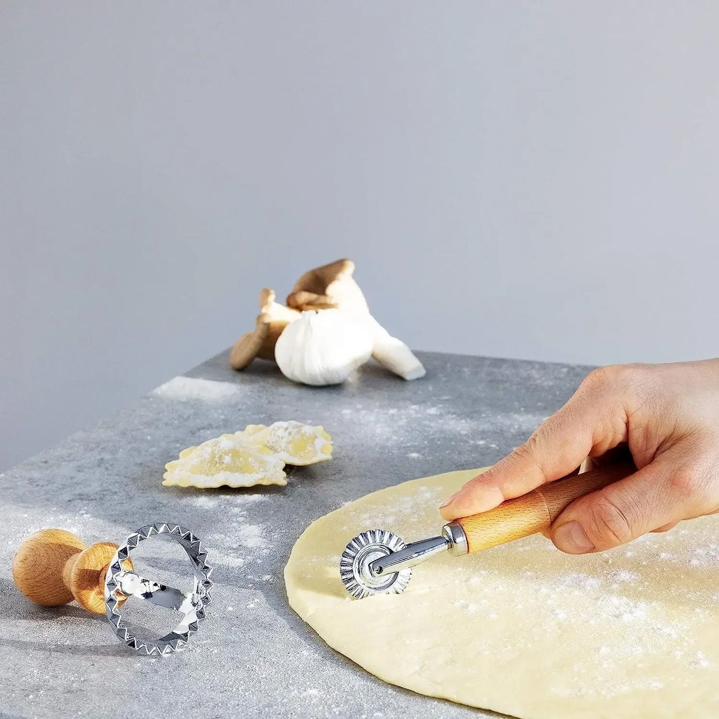 Ravioli And Pasta Cutter Set With Wooden Handle 4