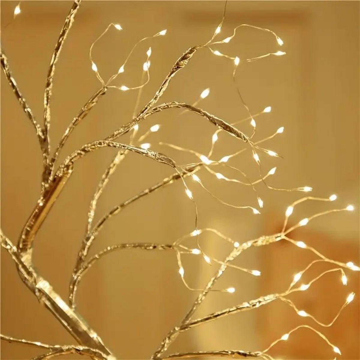 Desk Lamp LED Desktop Night Light, Desktop Bonsai Lamp Shaped, Pearl Gold Leaf, Iron Tree Silver Branch, Star Christmas