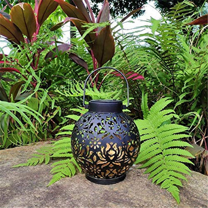 Iron Art Hanging Light, Outdoor Garden Solar Light, Hollow LED Landscape Light, Waterproof Projection Light Garden Decor