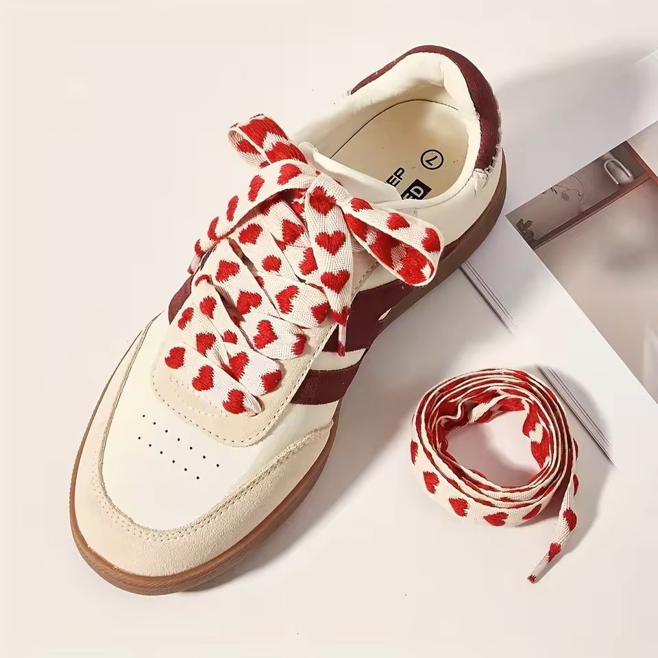 Fashion Red Heart Flat Shoelaces Cute Decorative Laces For Sports  Casual Shoes 1