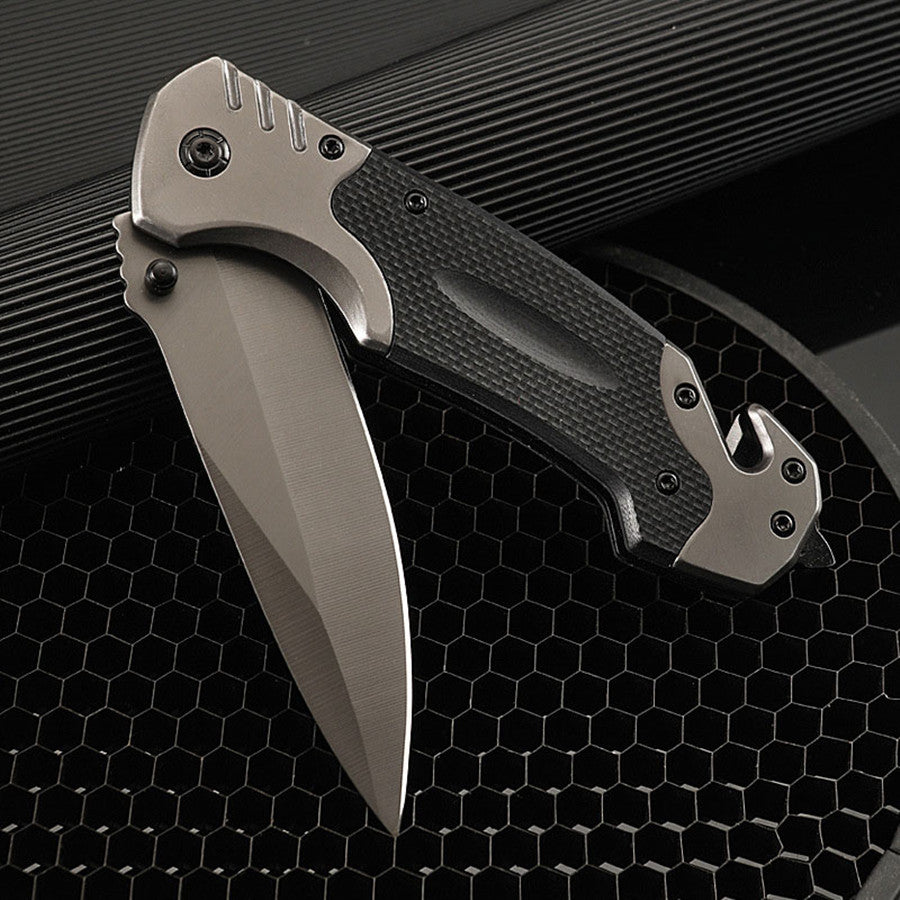 Tactical Defense Knife, Camping Pocket Knife, Outdoor Survival Folding Knife with Sharp Blade