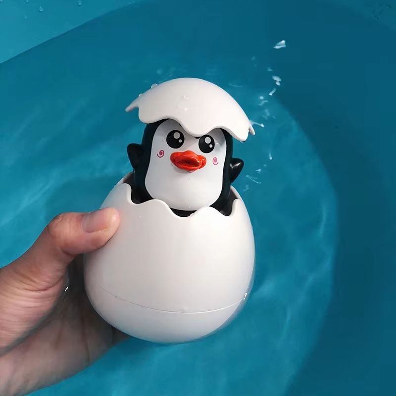 SprinklePals Duck And Penguin Egg Water Spray Baby Bath Toy 3