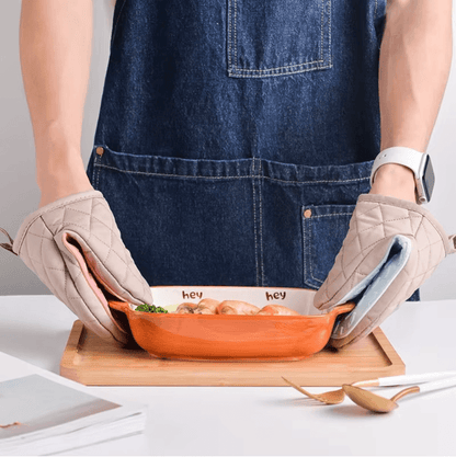 Silicone Fish Shaped Heat Resistant Oven Glove 2