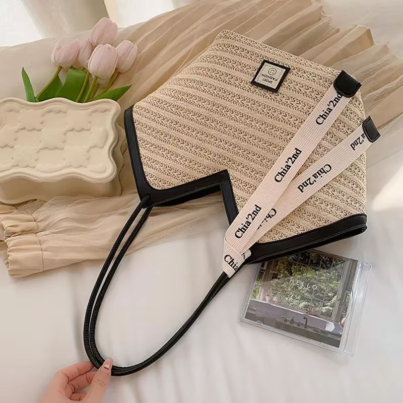 Straw Beach Shoulder Bag Retro Handmade Woven Summer Handbag For Women 6