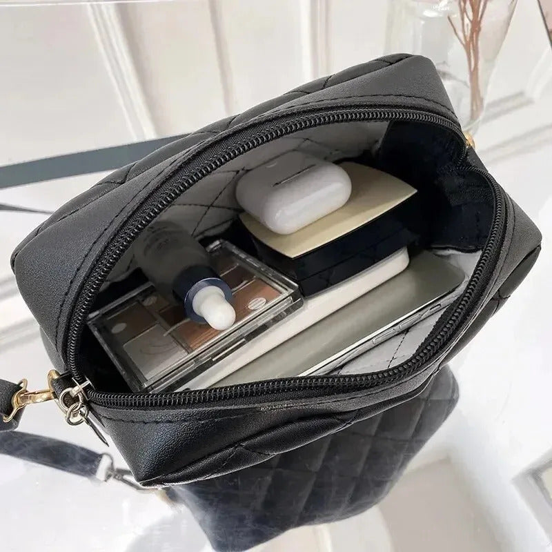 Simple Embroidery Checkered Crossbody Camera Bag For Women Checkered Crossbody Bag 3