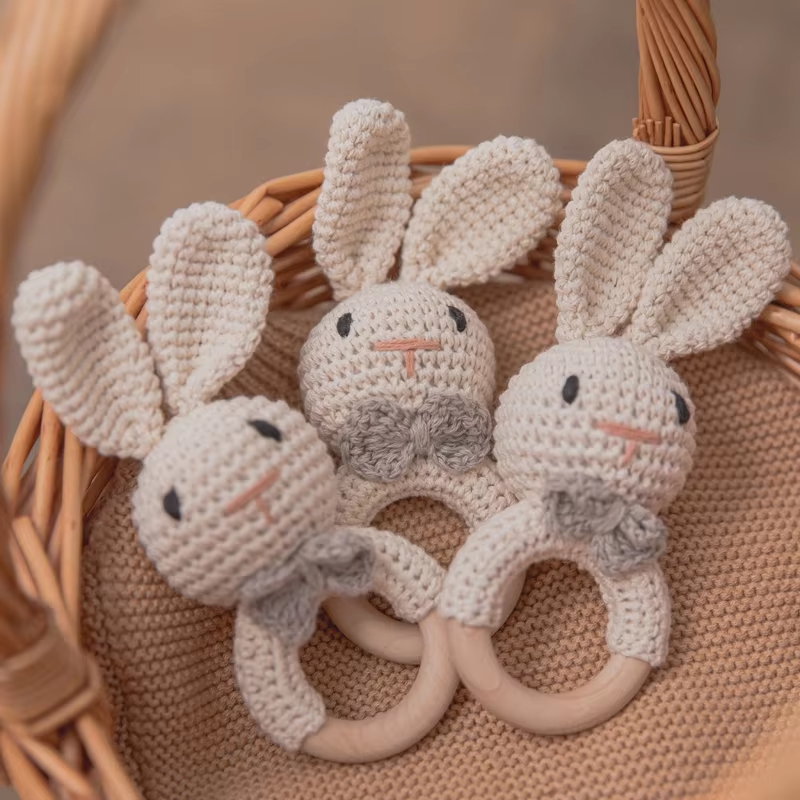 Wooden Teether Toy, Baby Crochet Rattle, BPA Free Wood Rodent Rabbit Rattle, Baby Mobile Play Gym