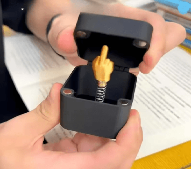 Pop Up Prank Gift Box