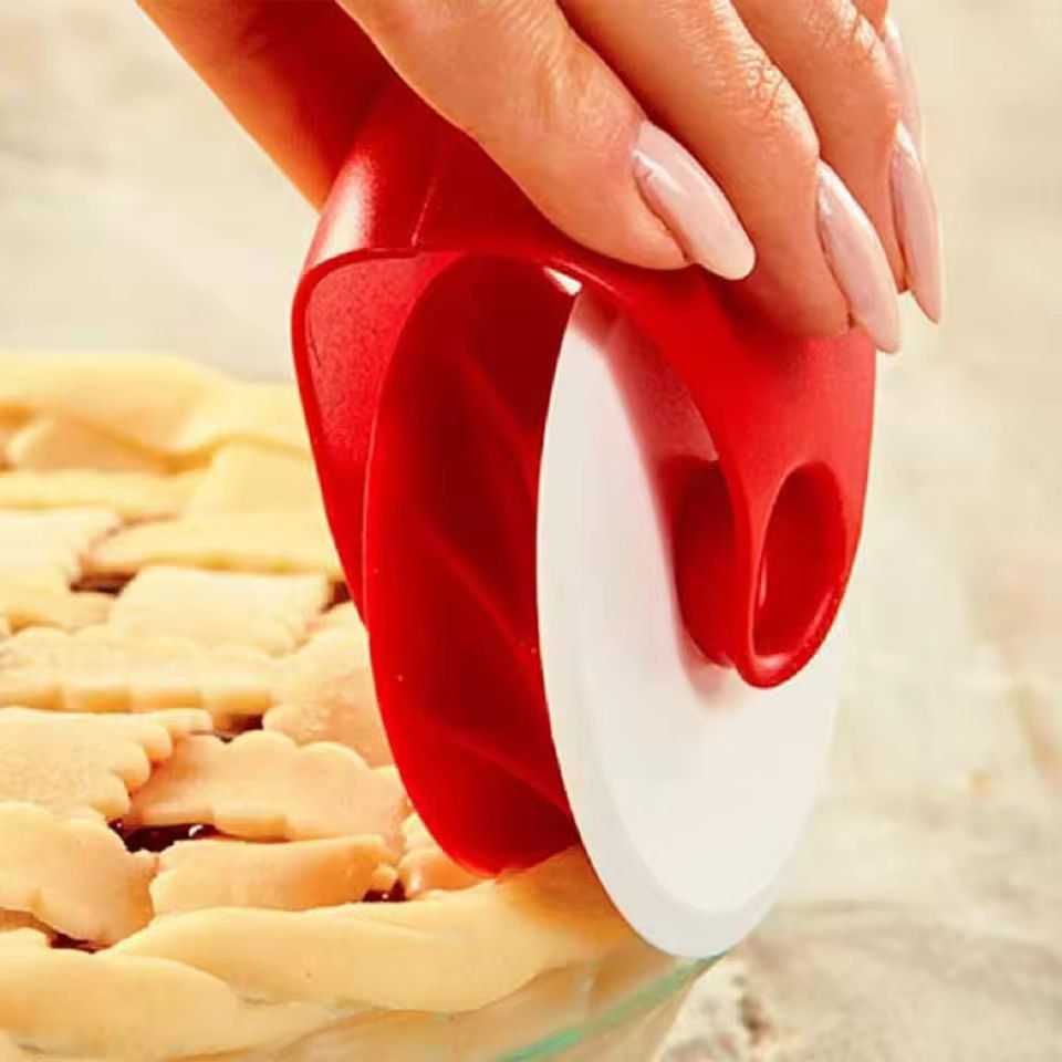 Pastry Pro Crust  Dough Decorating Wheel 3