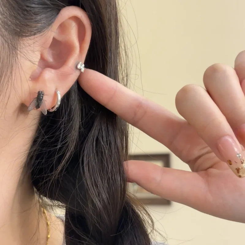Funny Simulation Stud Earrings Creative Abstract Flies Earrings Women Party Jewelry Friends Gift 1