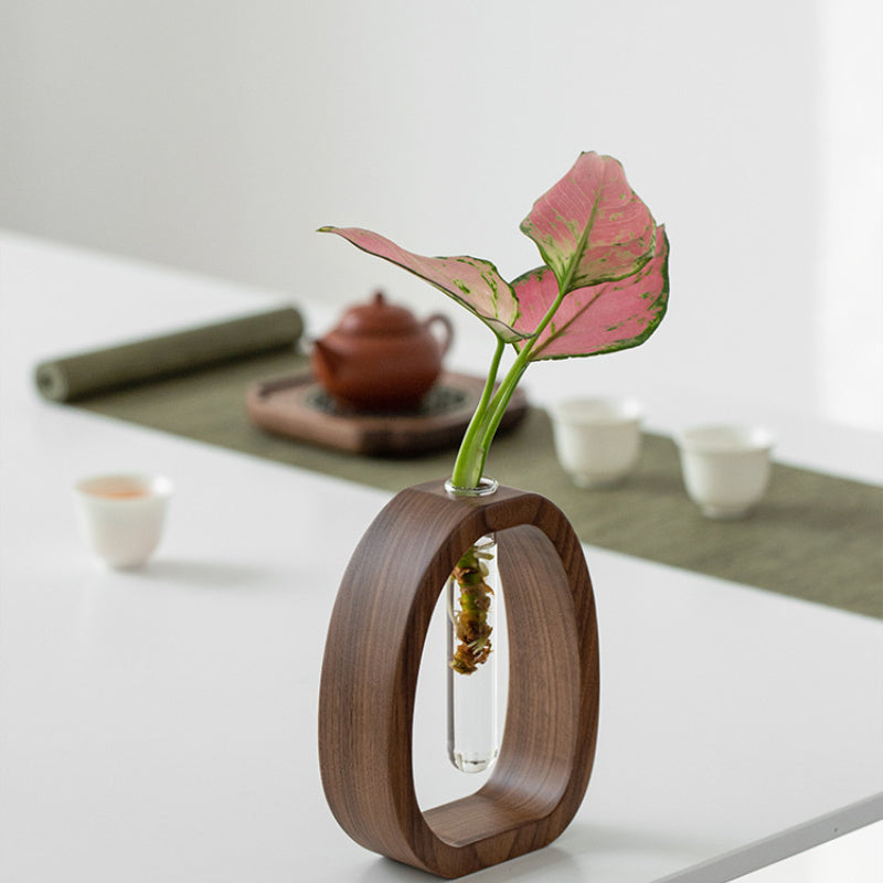 Mini Water-grown Vase, Creative Solid Wood Flower Utensil with Simple Glass Plant Insert