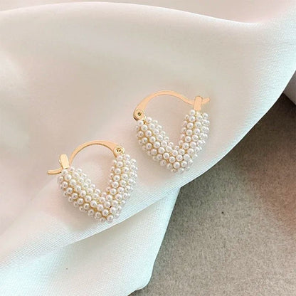 Pearl Heart Shaped Hoop Earrings For Women 2