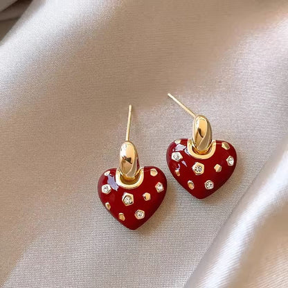 Pearl Heart Shaped Hoop Earrings For Women 10