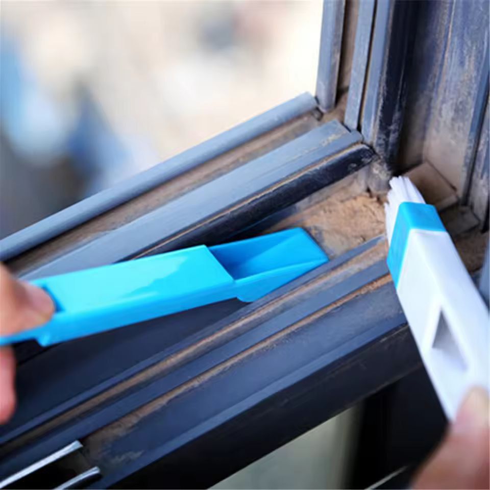 SlimCrevice AllPurpose Gap  Vent Cleaning Brush 1