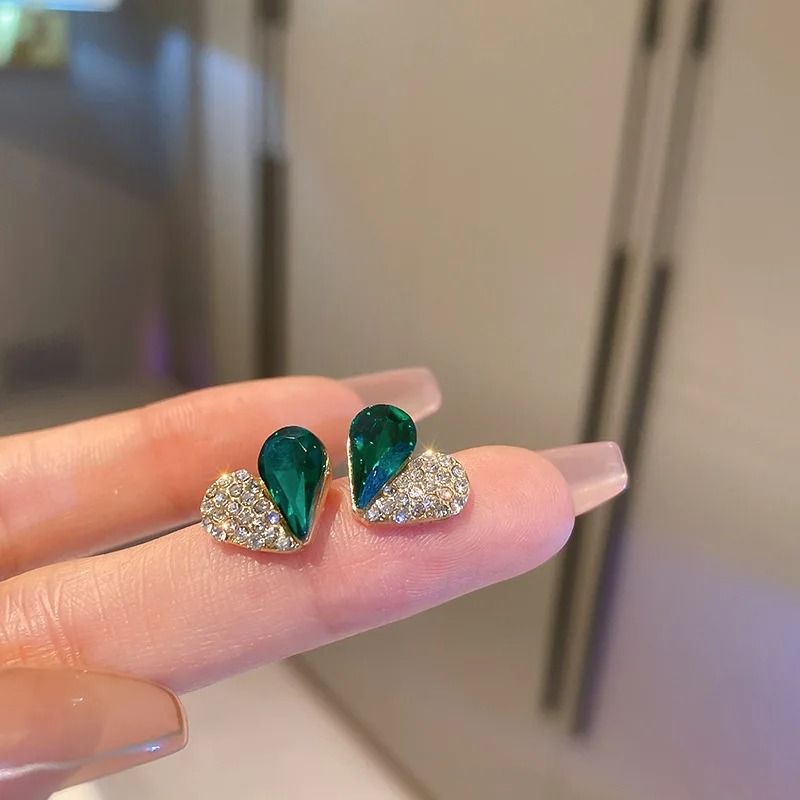 Crystal Heart Stud Earrings For Women 3