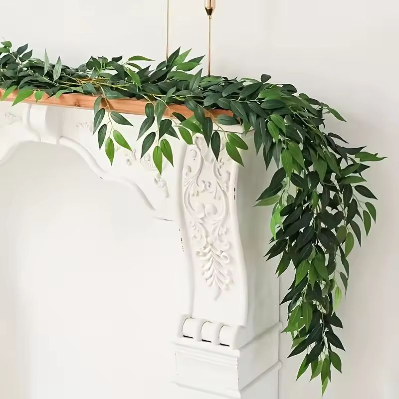 Italian-Style Silk Ruscus Garland - Lush Hanging Greenery for Home & Event Decor