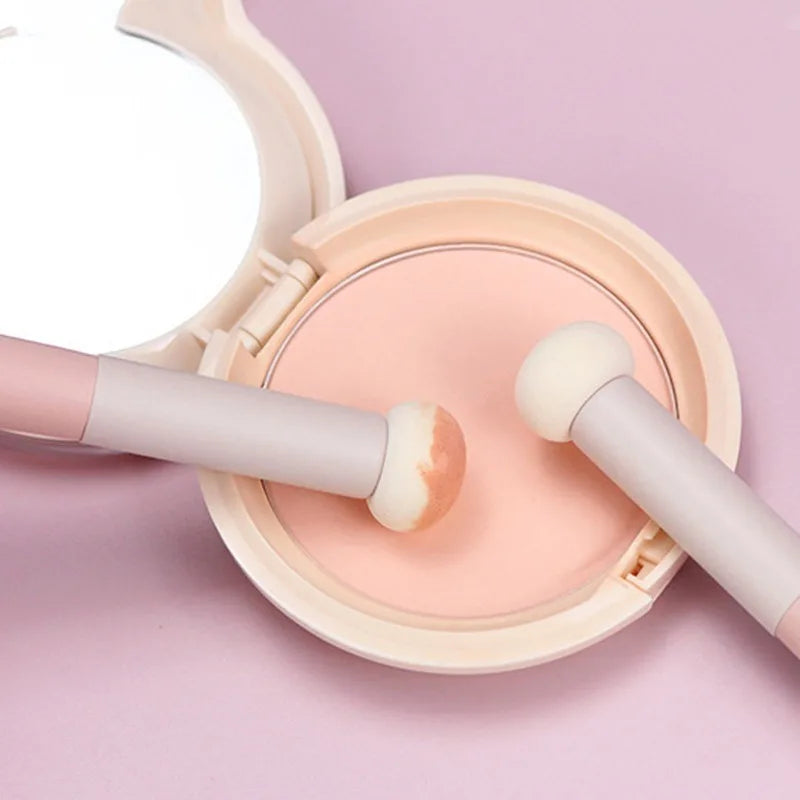 Concealer brush small sponge, pink handle beauty tool, highlight brush for acne and blemish coverage