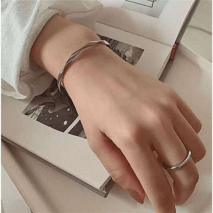 Minimalist Geometric Adjustable Bracelet For Modern Style 2