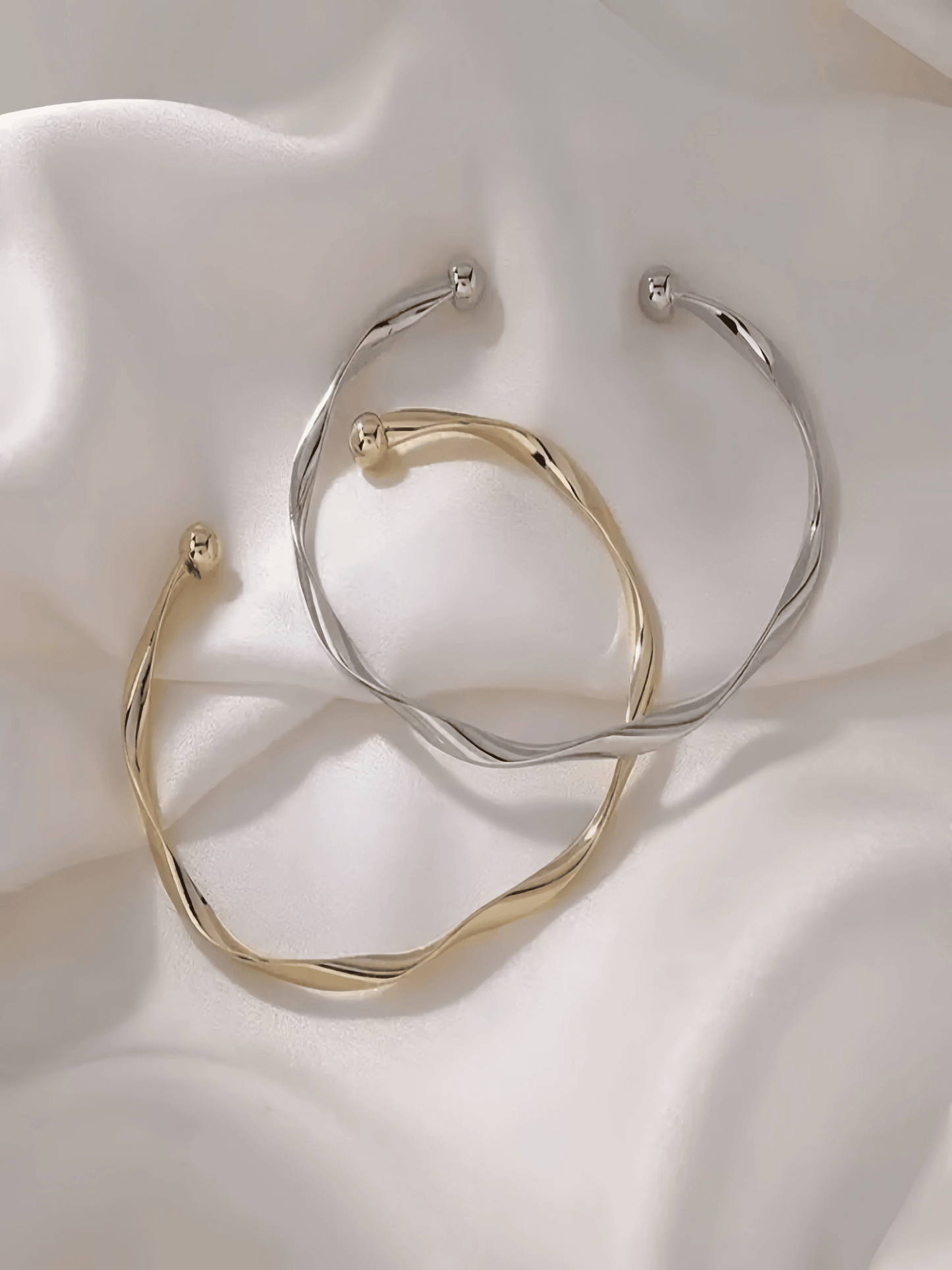 Minimalist Geometric Adjustable Bracelet for Modern Style