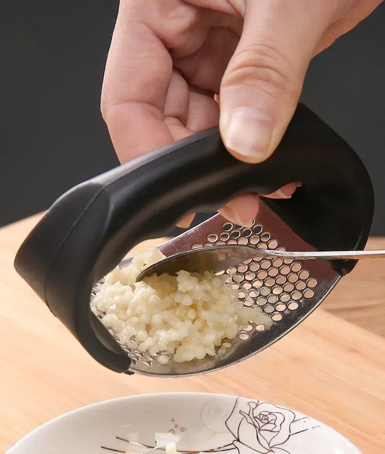 Upgraded Stainless Steel Garlic Press Rocker Manual Garlic Ginger Crusher And Mincer Kitchen Tool 8