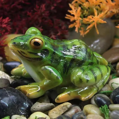 Charming Frog Resin Garden Ornament  Mini Landscape  Bonsai Decoration 3