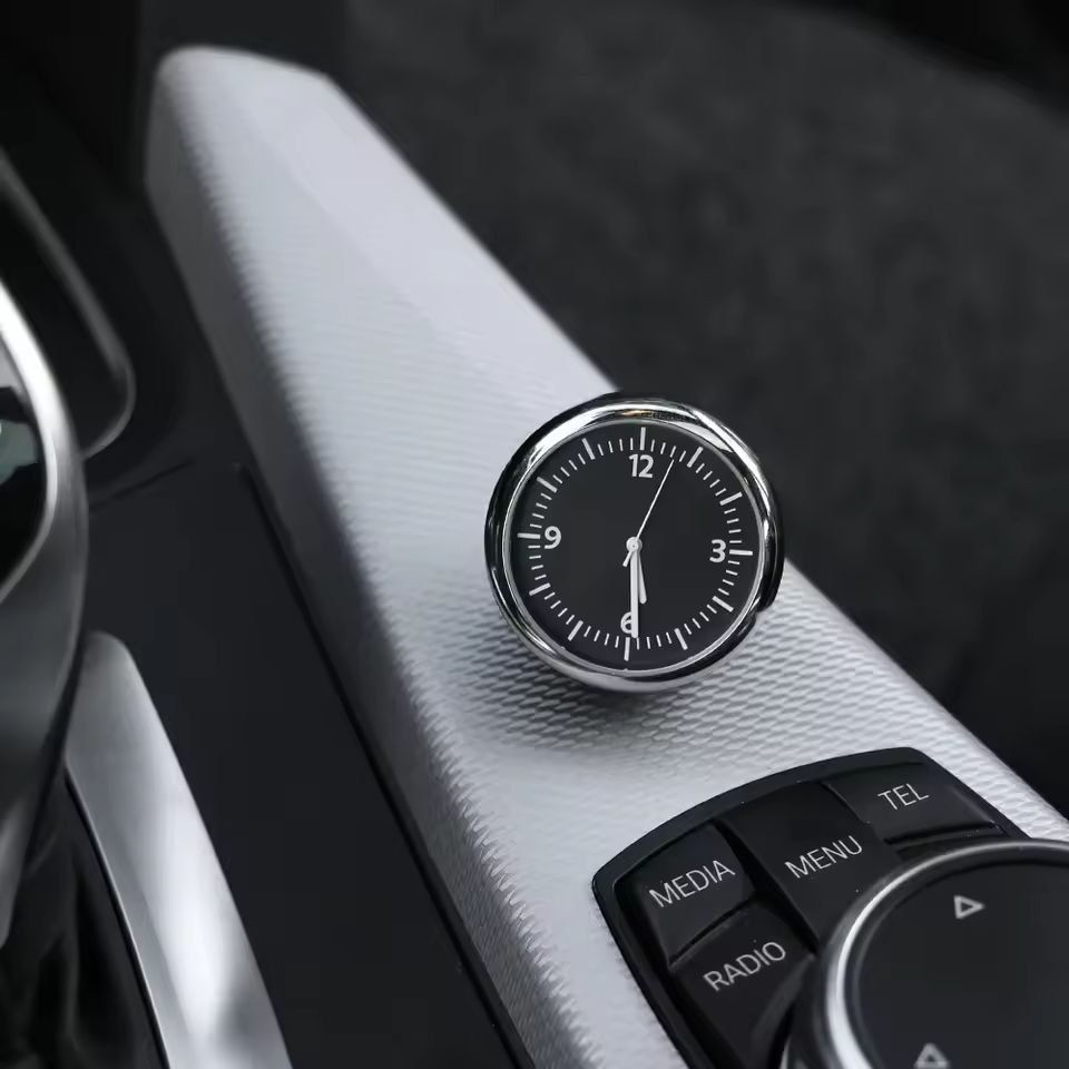 Compact AirVent Car Clock  Thermometer  Mini Quartz Clock And Hygrometer Gauge 3