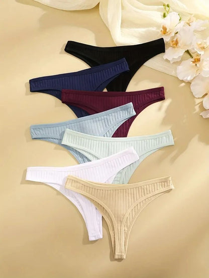 Soft Cotton Low Rise Thong Set For Women 1