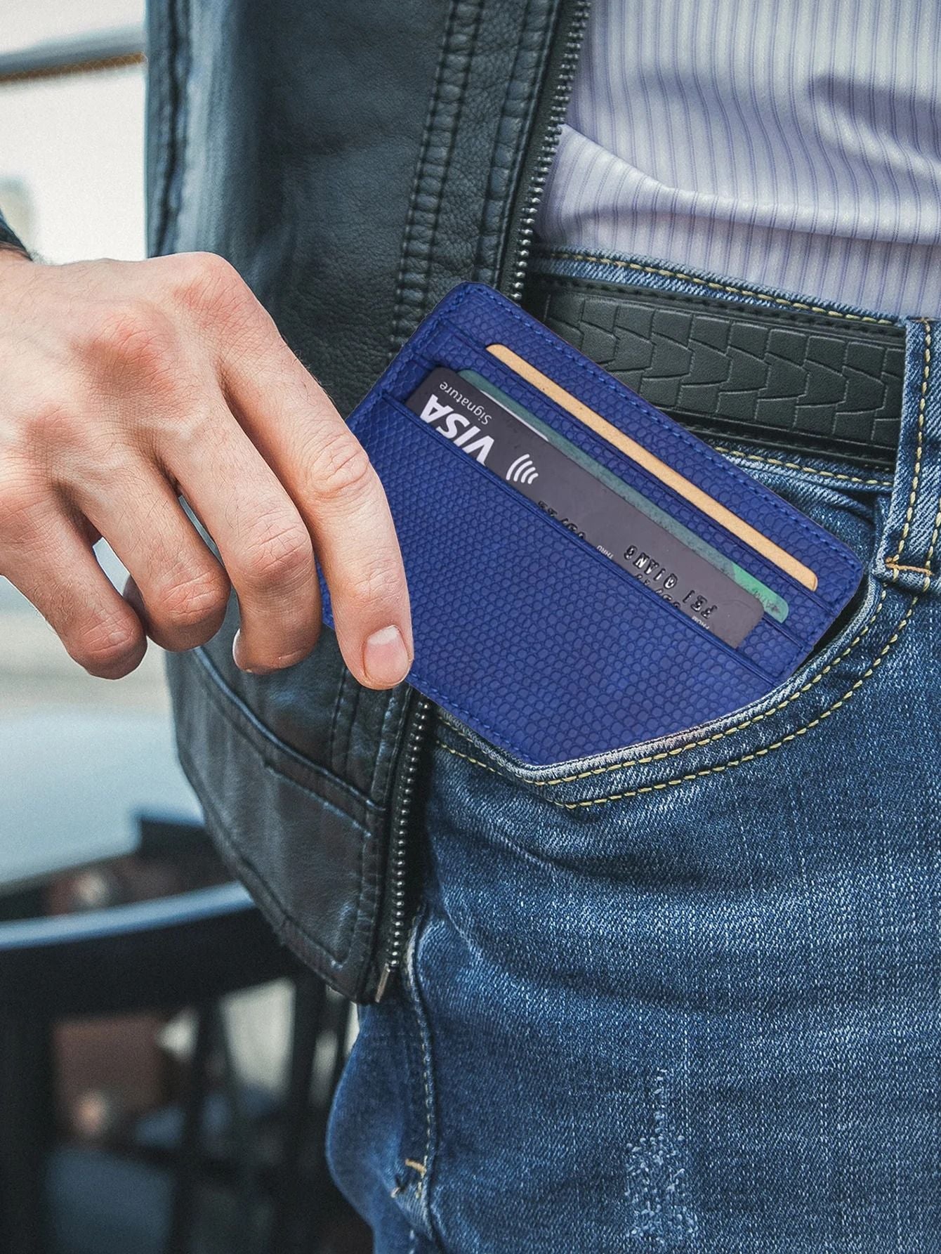 Minimalist Slim Credit Card Holder With ID Window 4