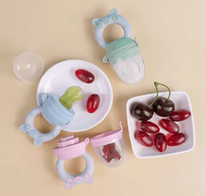 Silicone Fruit And Veggie Feeder Set For Infants And Toddlers 3