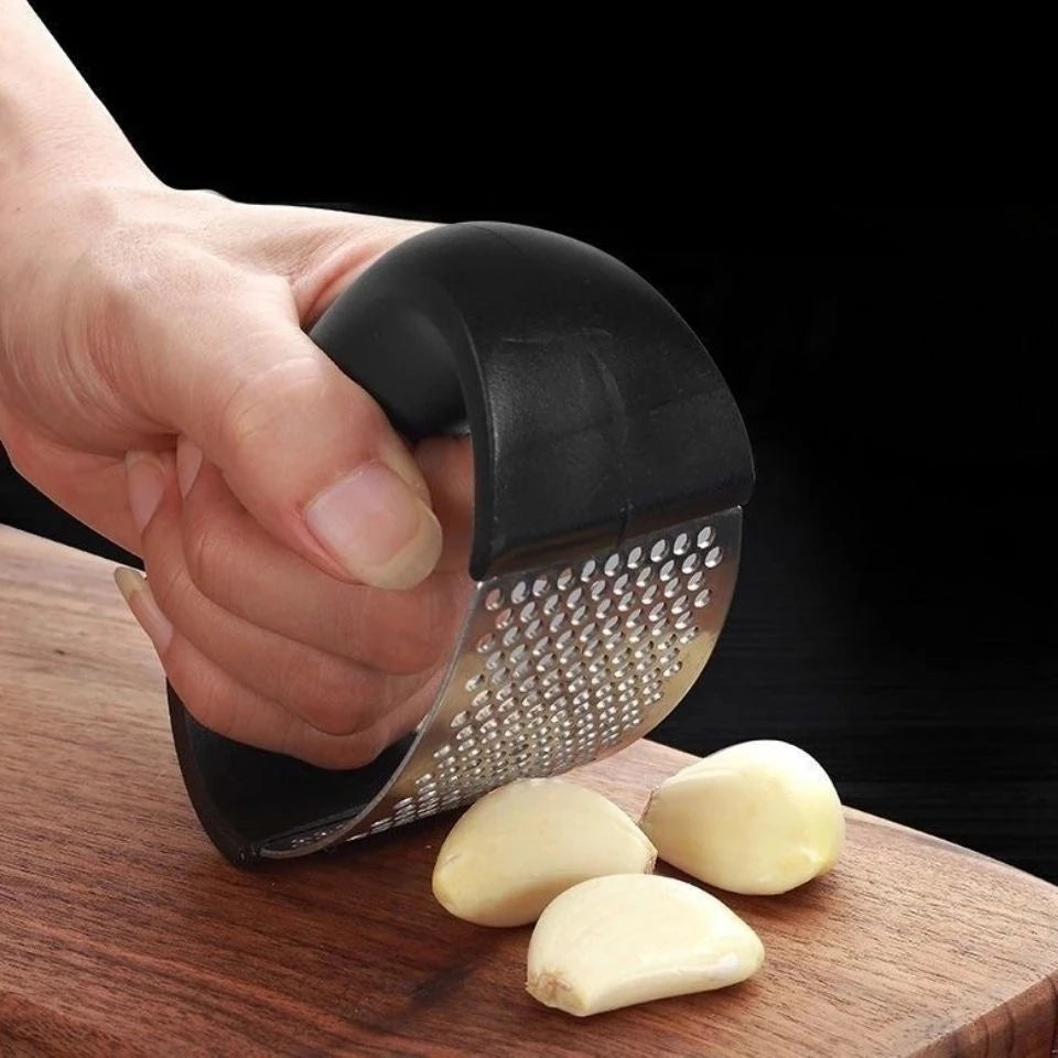 Stainless Steel Garlic Press, Manual Kitchen Tool, Vegetable Press Gadget for Household Use