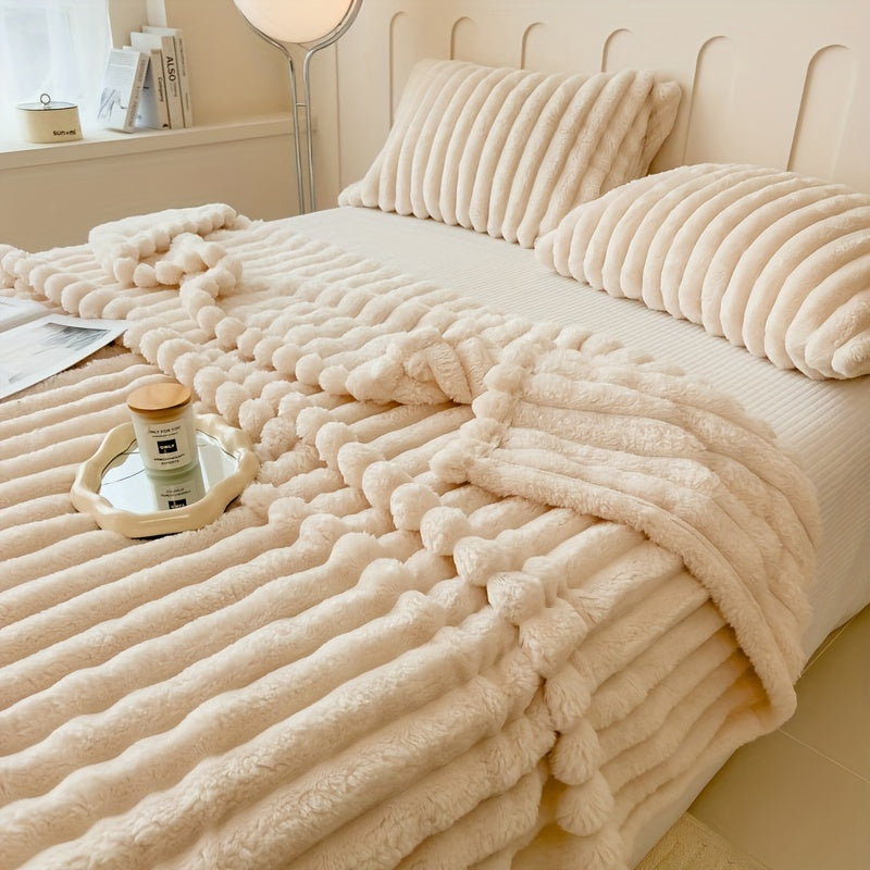 Luxurious Faux Rabbit Fur Throw Blanket, Soft Flannel Fabric, All Season Warm Cozy Blanket for Couch, Bed, and Travel