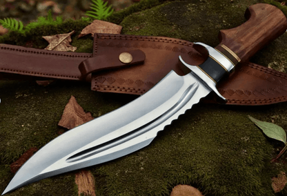 High Carbon Steel Hunting Knife  15 Hammered Blade  Authentic Stag Horn Handle 1